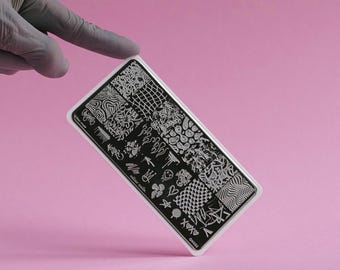 Urban Muse Stamping Plate. Graffiti, Stripes & Smiley Nail art