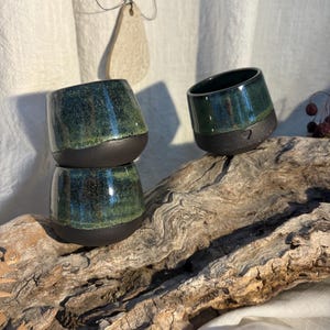 Espresso Becher handgemacht aus Keramik | 80–100 ml Espresso Tasse aus Steinzeug aus dunklem Ton | Mini Keramikbecher, Espresso Cup handmade