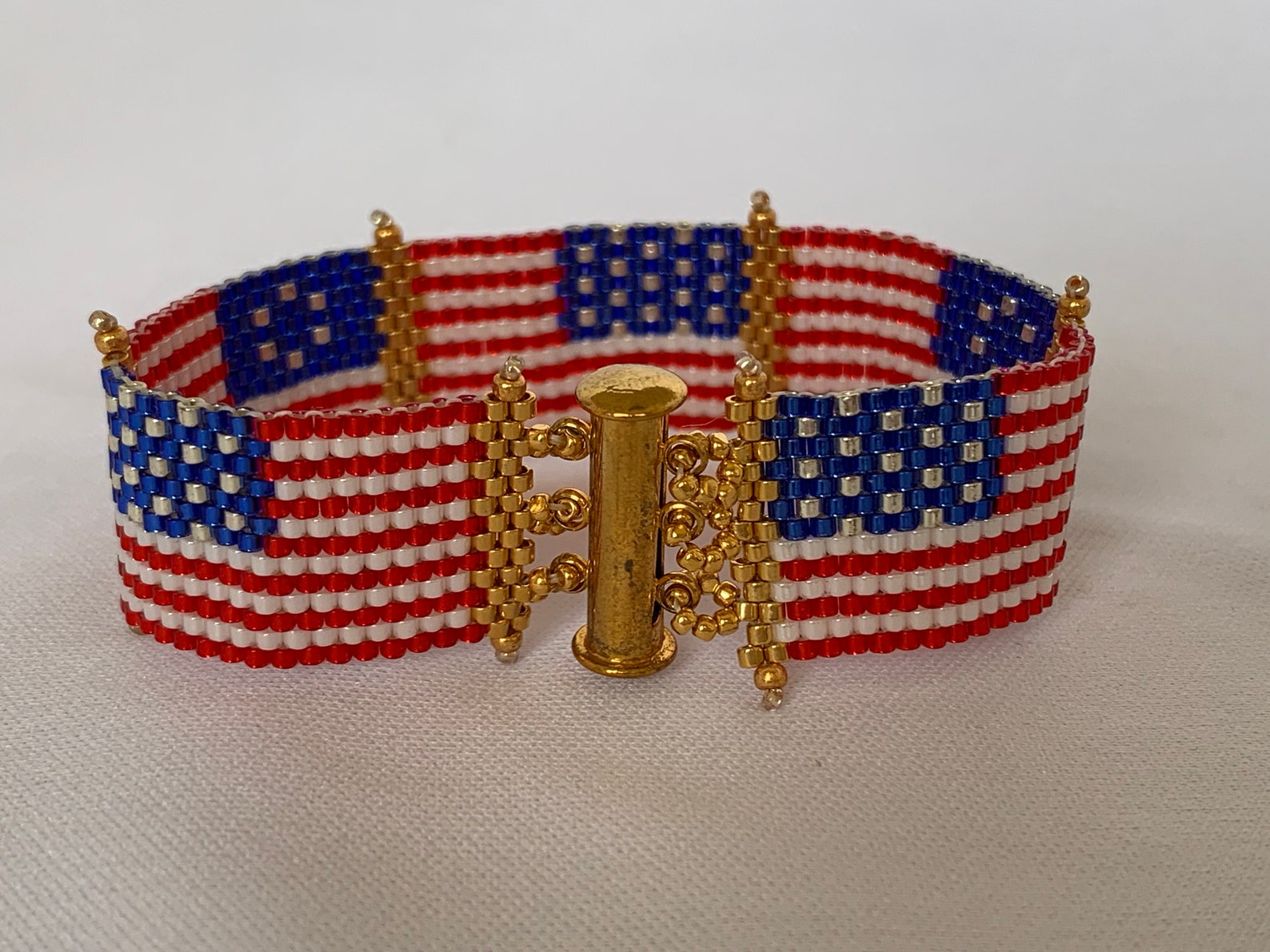 Beadwoven American flag bracelet Etsy
