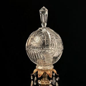 Outstanding Hollywood Regency Crystal Cut Glass Pedestal Bowl/Compote/Trinket Centrepiece. Made In Italy.