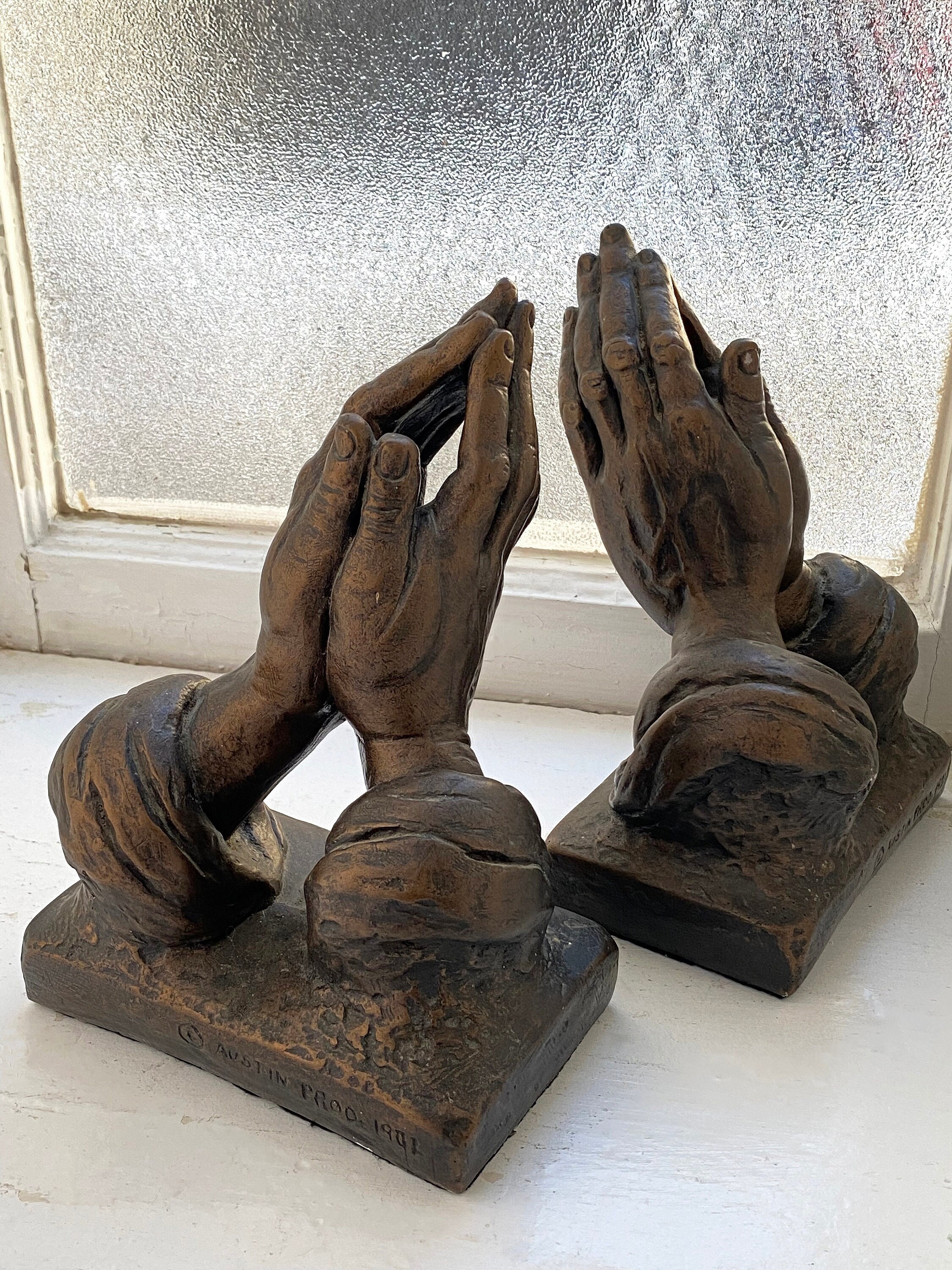 Praying Hands Sculpture Vintage Chalkware by Austin Productions