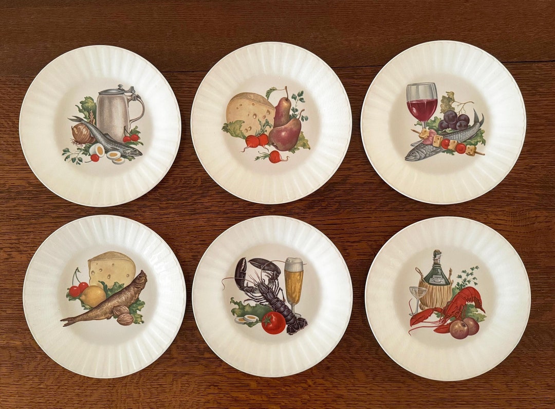 Vintage MCM Seafood Ironstone Dinner Plates. Spanish Crown Pontesa ...