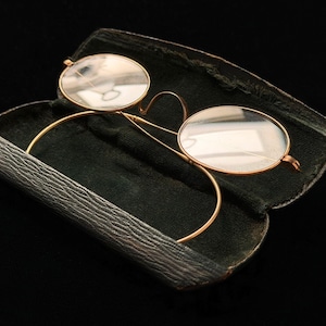 12k Antique Glasses - Etsy