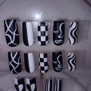 Monochrome | Full Press On Nail Set