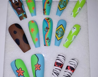Zoinks! | Full Blacklight Reactive Press On Nail Set