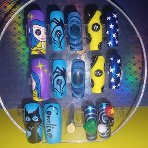 Cute As A Button | Full Press On Nail Set