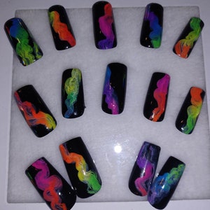 Up In Smoke | Black Light Reactive! | Full Press On Nail Set