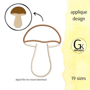 Puede incluir: Un diseño de aplique de un hongo con sombrero y tallo marrones. La imagen incluye una ilustración más pequeña y detallada del hongo y el texto "diseño de aplique", "archivos digitales para descarga instantánea" y "19 tamaños". También hay un logotipo.