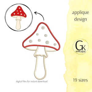 Könnte beinhalten: Ein Applikationsdesign eines Pilzes mit rotem Hut und weißen Punkten, rot umrandet. Der Pilz hat einen cremefarbenen Stiel. Das Bild enthält den Text "Applikationsdesign", "digitale Dateien zum sofortigen Download" und "19 Größen".