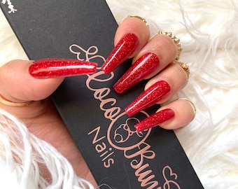 Ruby set | red | crystals | lines | Glitter  | red press on nails  | shirt coffin | coffin | press on nails | classic