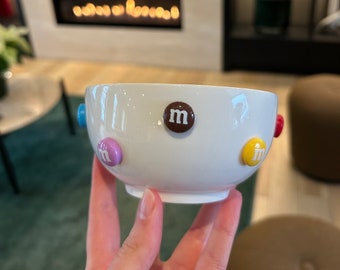 Custom M&M Bowl, Gift for Her, Charm Decor, Candy Decor, Ice cream Bowl, Art, Kitchenware, Kitchen Decor, Modern Art Bowl, Rainbow Decor