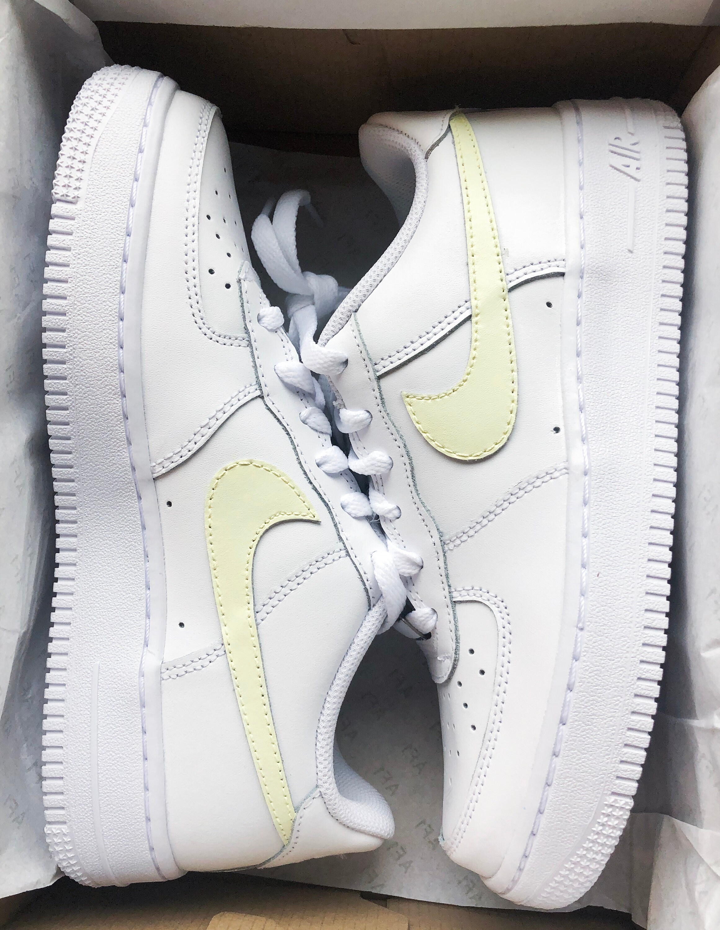 Air force shop 1 colorful swoosh