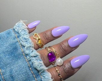 Show stopper :Nail Artist. Custom Hand-painted Press-on Gel Nails.lavender purple gel nails.Simple.Solid color nail set.Spring nails