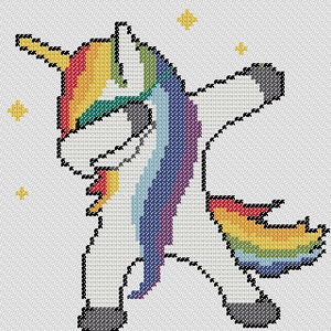 Puede incluir: Un unicornio blanco con una crin y cola de arcoíris está haciendo el dab. El unicornio tiene un cuerno dorado y está rodeado de estrellas doradas.