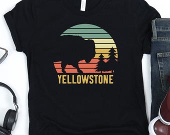 Yellowstone National Park Shirt, Yellowstone T-Shirt, US National Park Bison Buffalo, Vintage Yellowstone Gift Unisex T-Shirt
