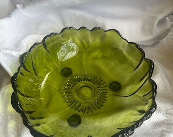 Vintage Indiana Grüne Glasschale 1970er Jahre, Blumenform