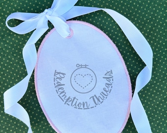 ITH Oval Bag Tag Embroidery Design, ITH Ornament, Machine Embroidery Name Tag,  Applique In The Hoop Embroidery Download, Instant Download
