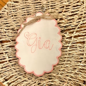 ITH Oval Scalloped Bag Tag Embroidery Design, Machine Embroidery Name Tag,  Applique In The Hoop Embroidery Download, Instant Download