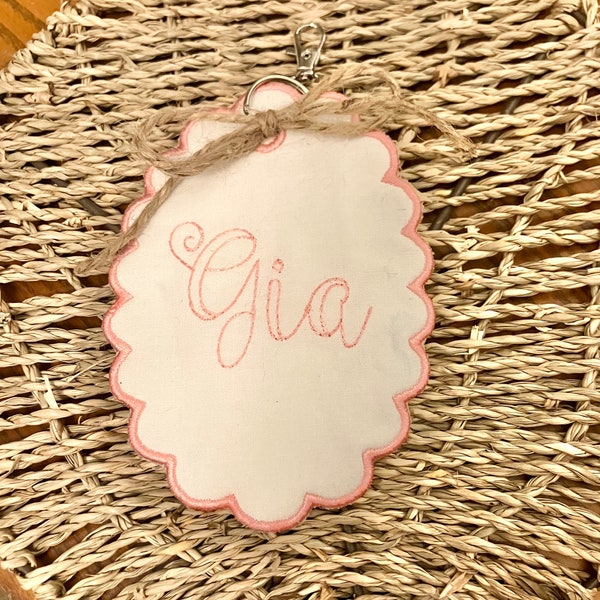 ITH Oval Scalloped Bag Tag Embroidery Design, Machine Embroidery Name Tag,  Applique In The Hoop Embroidery Download, Instant Download