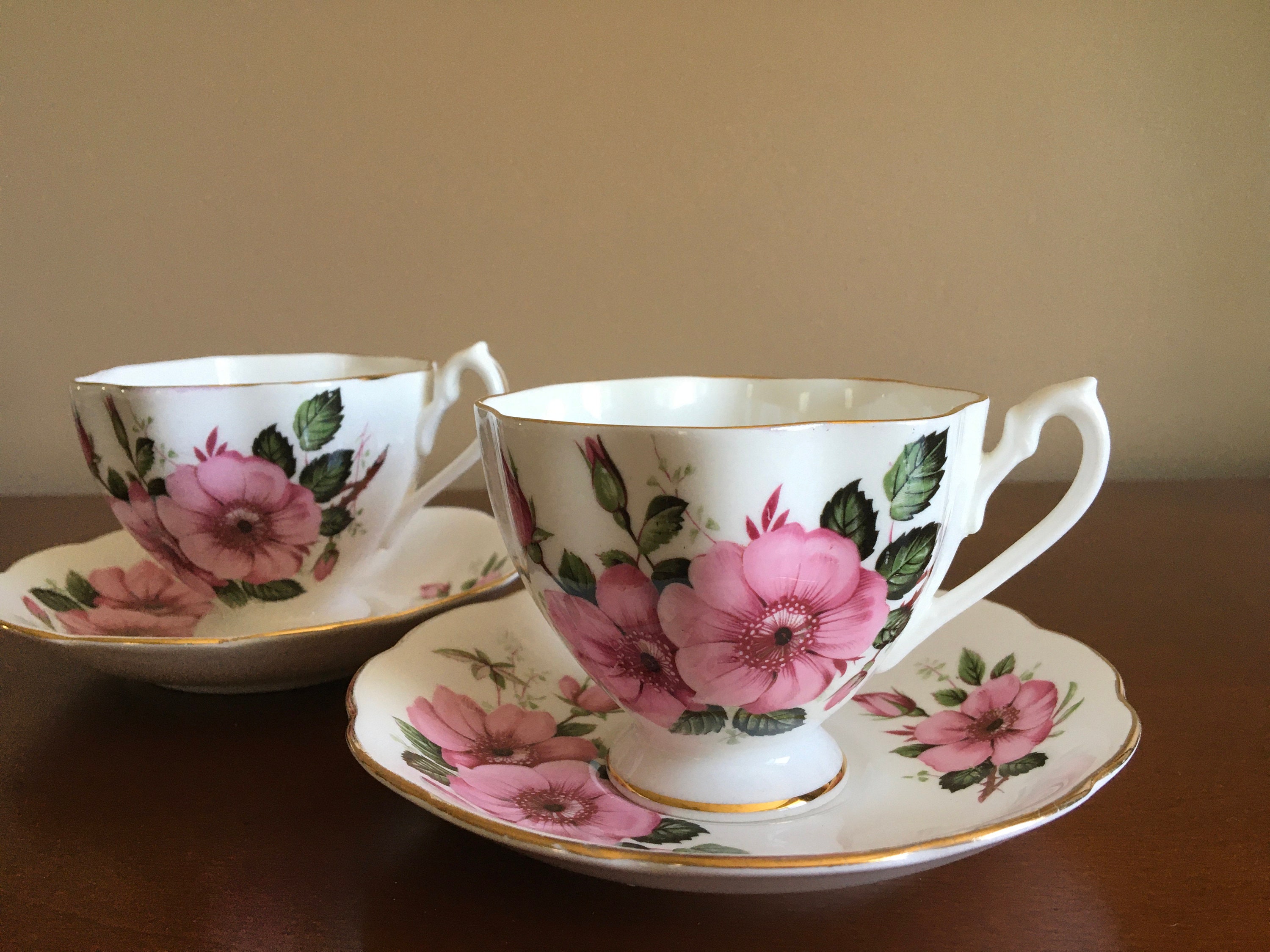 Queen Anne Marilyn - Etsy Canada