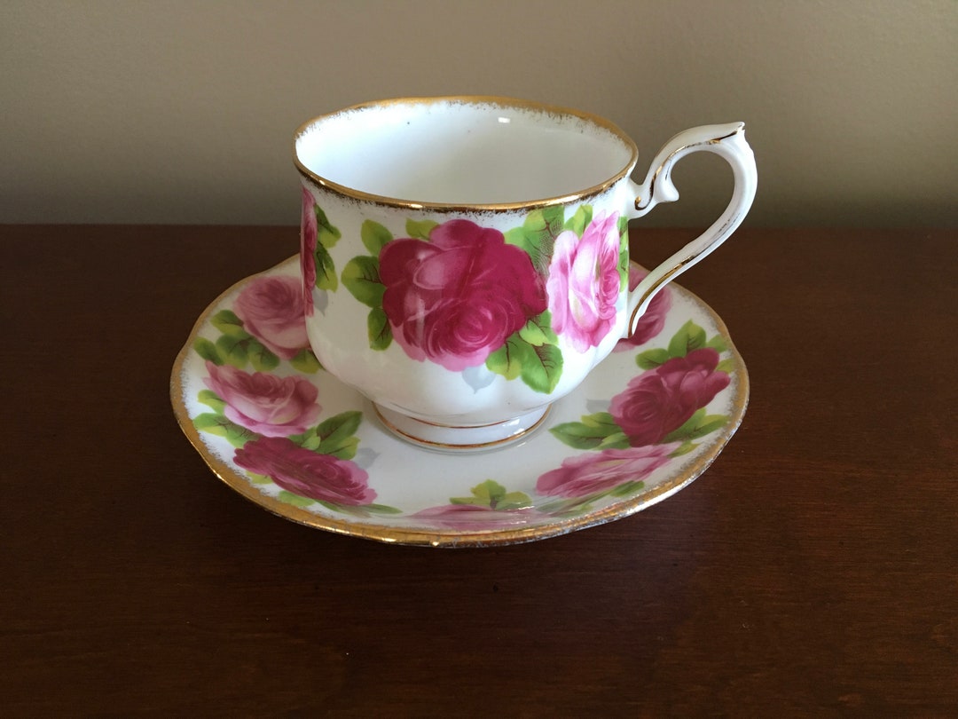 Royal Albert Old English Rose Tea Cup and Saucer, Large Pink Roses Cup