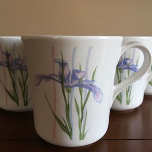 2 of 8 mugs -Set of 2  Corelle Shadow Iris Mugs