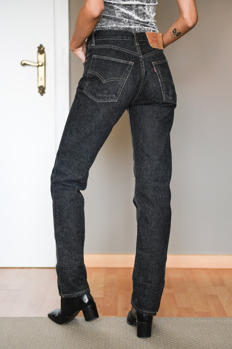 womens black 501 levis