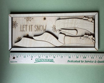 Unfinished Snowman Wood Sign Cutout Sign Kit with Let it Snow Etching. 3D with layers for Winter Decor #snowmandiy #snowmankit