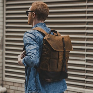 Mochila de lona encerada y cuero / Mochila impermeable de lona encerada marrón / Bolsos de estilo rústico vintage para hombres y mujeres / OLDFIELD