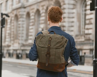 Rugzak van gewaxt canvas en leer | Groene Top Loader Daypack-rugzak met trekkoord | Vintage rustieke erfgoedtassen voor heren en dames | OUD VELD