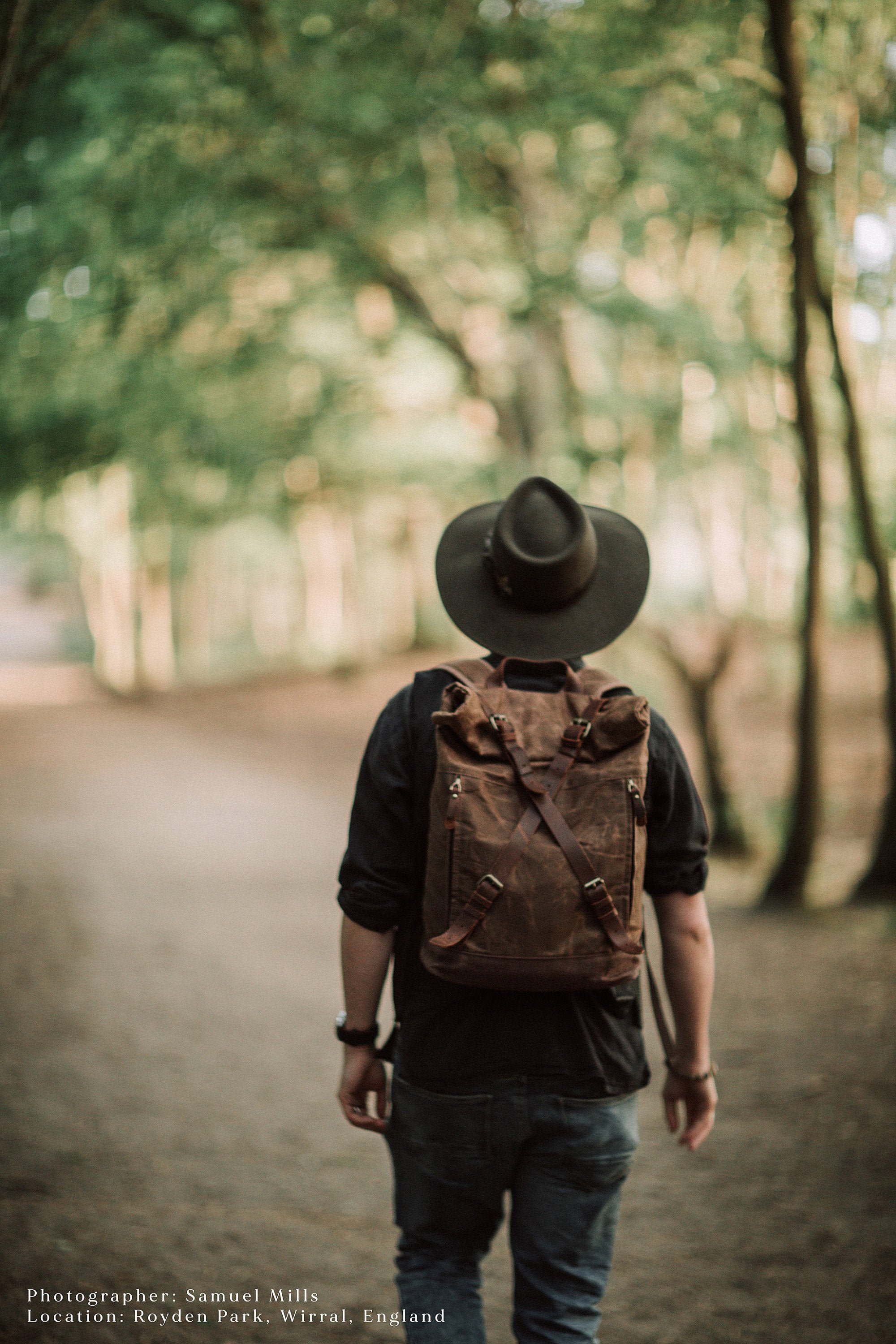 Mens Backpack Waxed Canvas & Leather Roll Top | Brown Wax  display picture 2