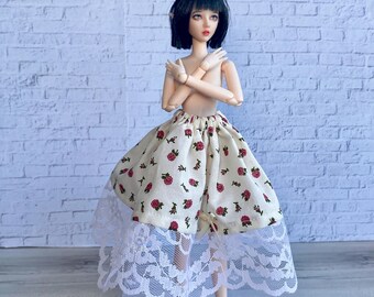 1/6 Scale Doll Clothes -- Cream Ditsy Floral Cottagecore Soft Maxi Vintage Lace Skirt Bow Clothes for Blythe Obitsu & Similar Dolls