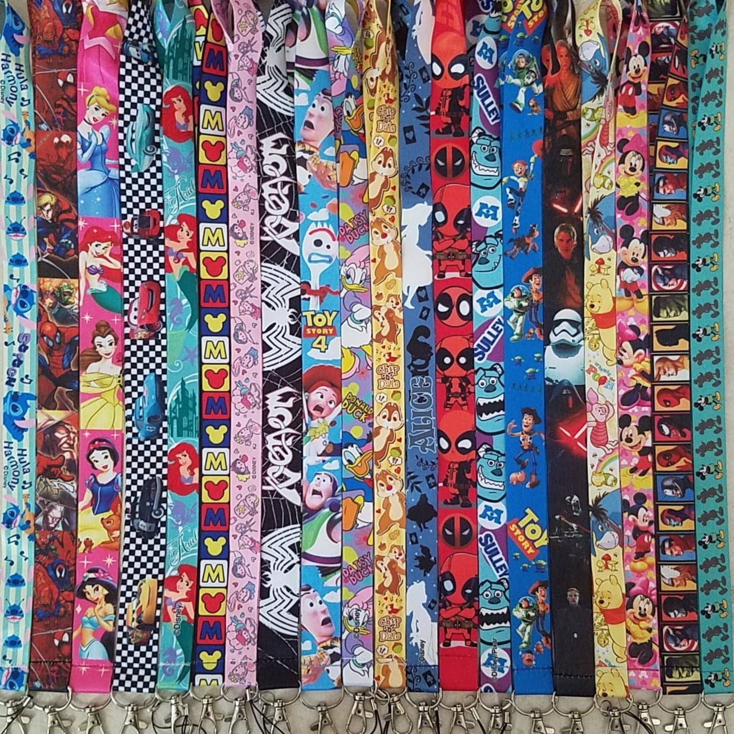 Walt Disney World Disneyland Pin Trading Lanyard! Various Styles To Choose  From! 18 Inch Length! Black Panther Stitch Minnie Moana Deadpool