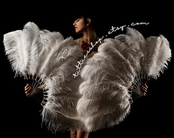 White ostrich burlesque feather fans