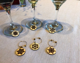 Snowflake wine charms