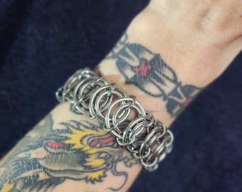 Pulsera de vértebras de acero inoxidable, diseño de malla ajustable