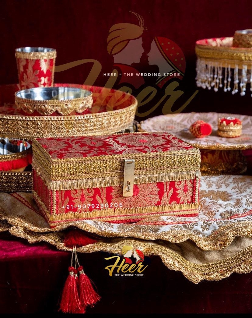 Gold Banarasi Trousseau Essentials Wedding Trunks Chooda 