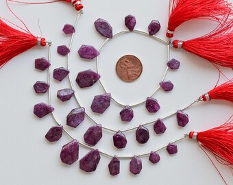 10 pezzi di perline geometriche lisce di rubino non trattate, pietra preziosa naturale, filo di foratura laterale / 18x13x5 a 9x8x3 mm / rubino per la creazione di gioielli