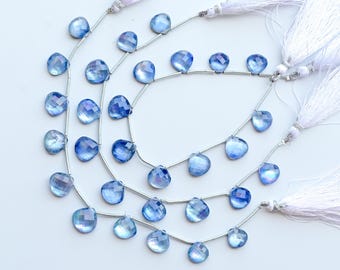 Fio com 10 peças de contas de lápis-lazúli com madrepérola, corte triplo em formato de coração e xadrez, facetadas, com perfuração lateral | 13x13x6 a 10x10x4 mm