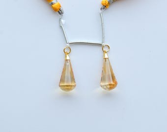 Par de Pingentes de Citrino Facetados em Prata Banhada a Ouro | Citrino para Confecção de Joias | Diâmetro Interno da Argola: 4 mm | 23 x 11 x 11 mm | Faça Você Mesmo