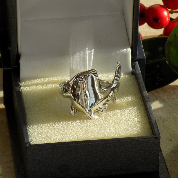 VINTAGE 825 SILVER RING Fish Whale.Animal Gift Jewelry.825 Silver Ring Whale.Djur Ring.Bague Argent Baleine.Whale Ring.Silver Animal Ring!
