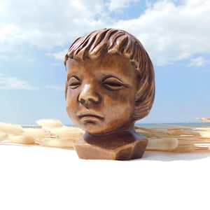 241.AP.CABEÇA DE CRIANÇA pelos irmãos Van Paridon.Obra de arte em resina de gesso paridur holandês.Cabeça de criança pelos irmãos Van Paridon.Bust Girl!