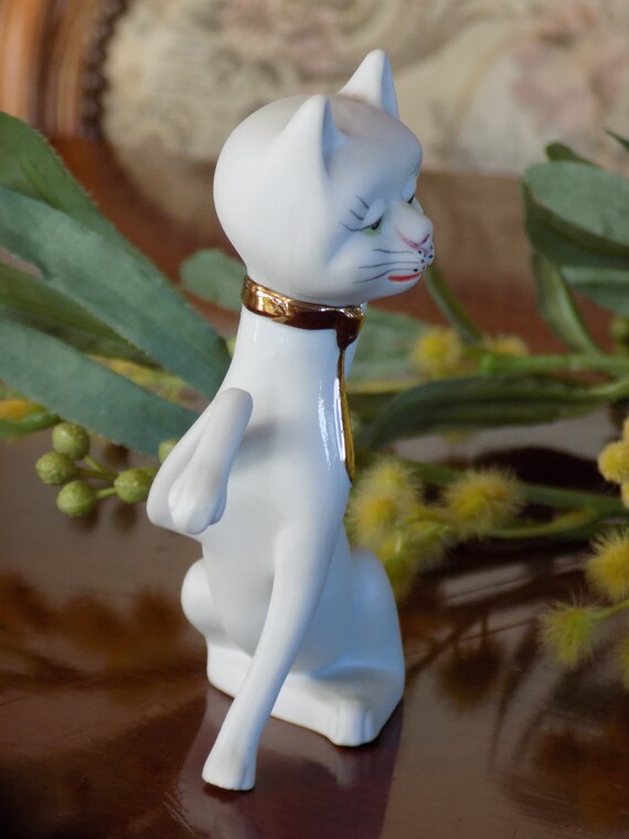 ヴィンテージビスケット磁器猫フィギュア.チャット.カッツェ