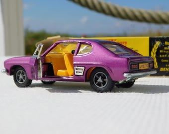 DINKY TOYS #165 FORD Capri.dinky Toys England Diecast Scale Model