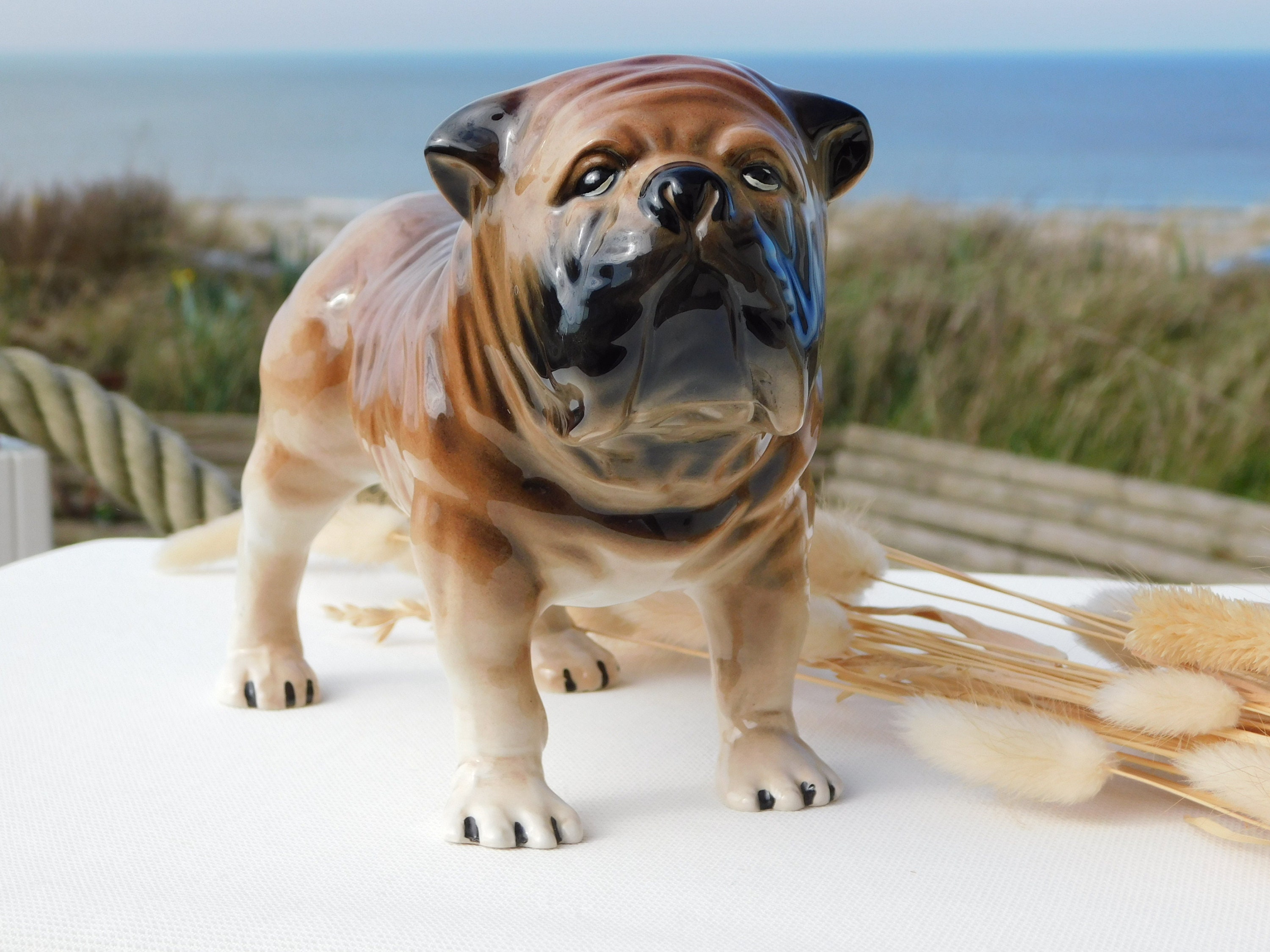 VINTAGE CERAMIC Bulldog.england Marked British Bulldog Figurine