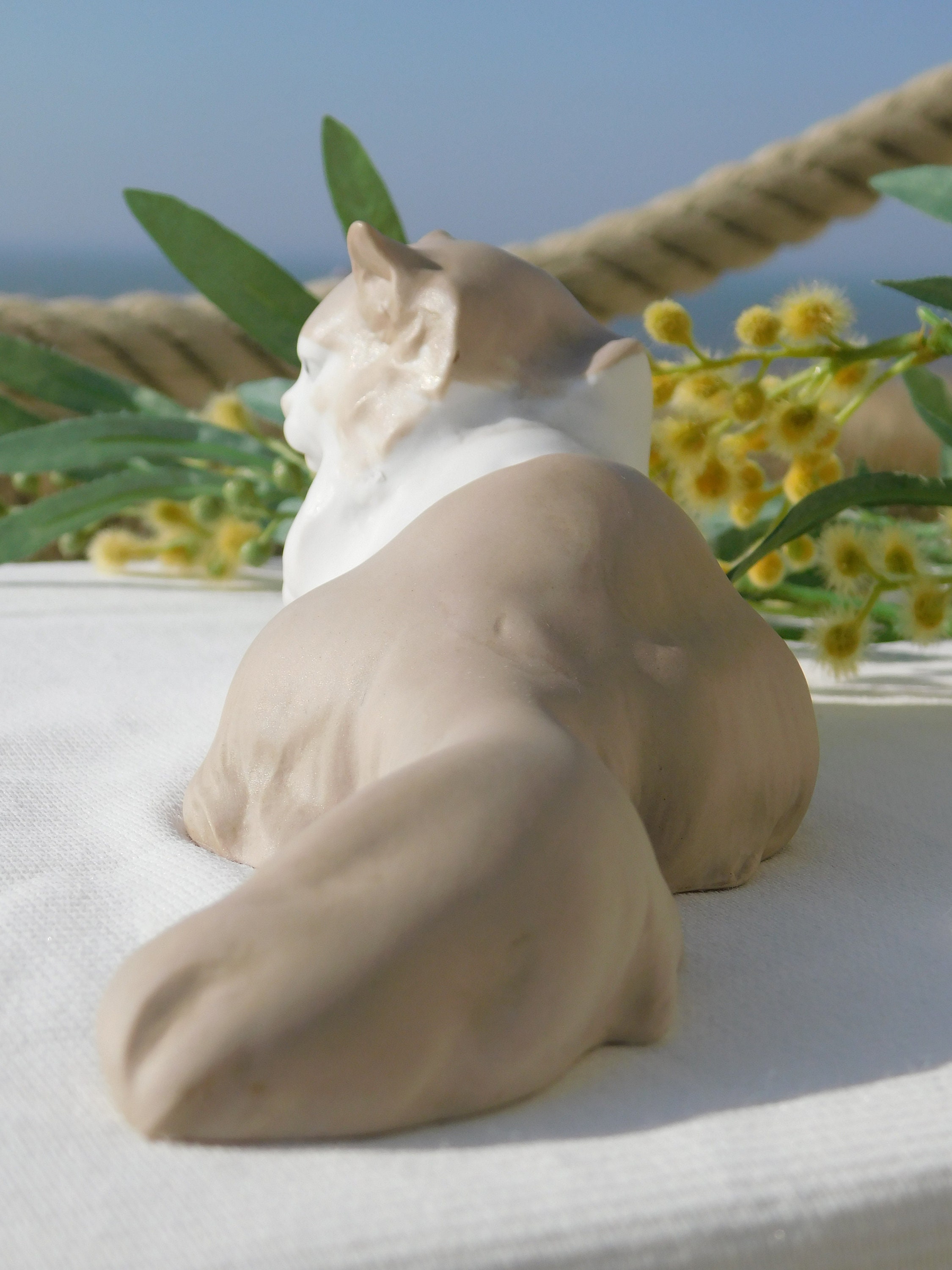NAO PORCELAIN 猫の置物 0113.リヤドロの引退したナオ。猫愛好家