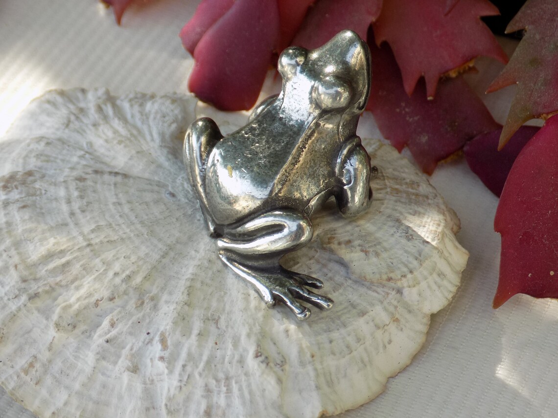 VINTAGE PEWTER FROG.Gelria Tin.Pewter Frog Figurine.Vintage Etsy