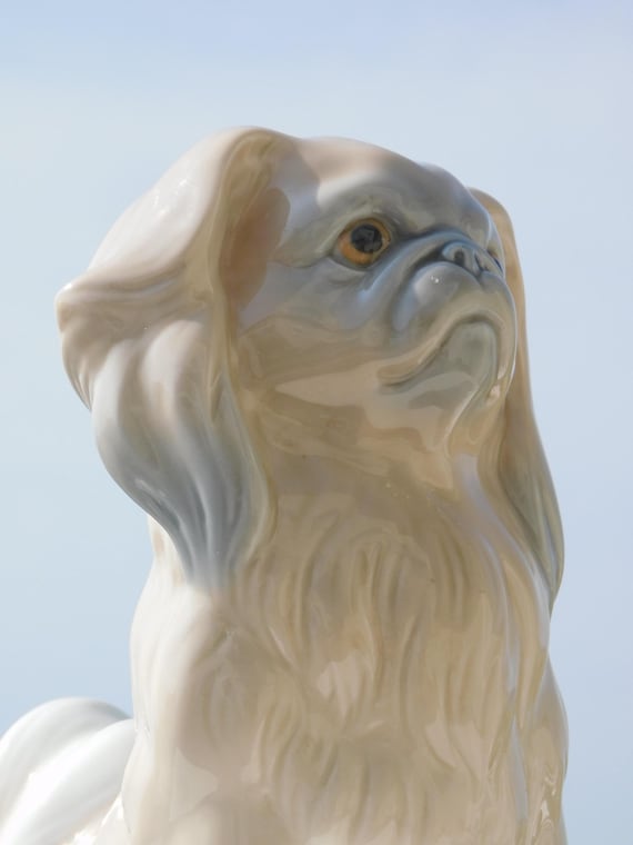お値下げ中【LLADRO】幸運のブタ　絶版品　専用箱付き LLADRÓ 4641 PEKINGESE DOG Figurine.lladró Spain Pekinese Dog