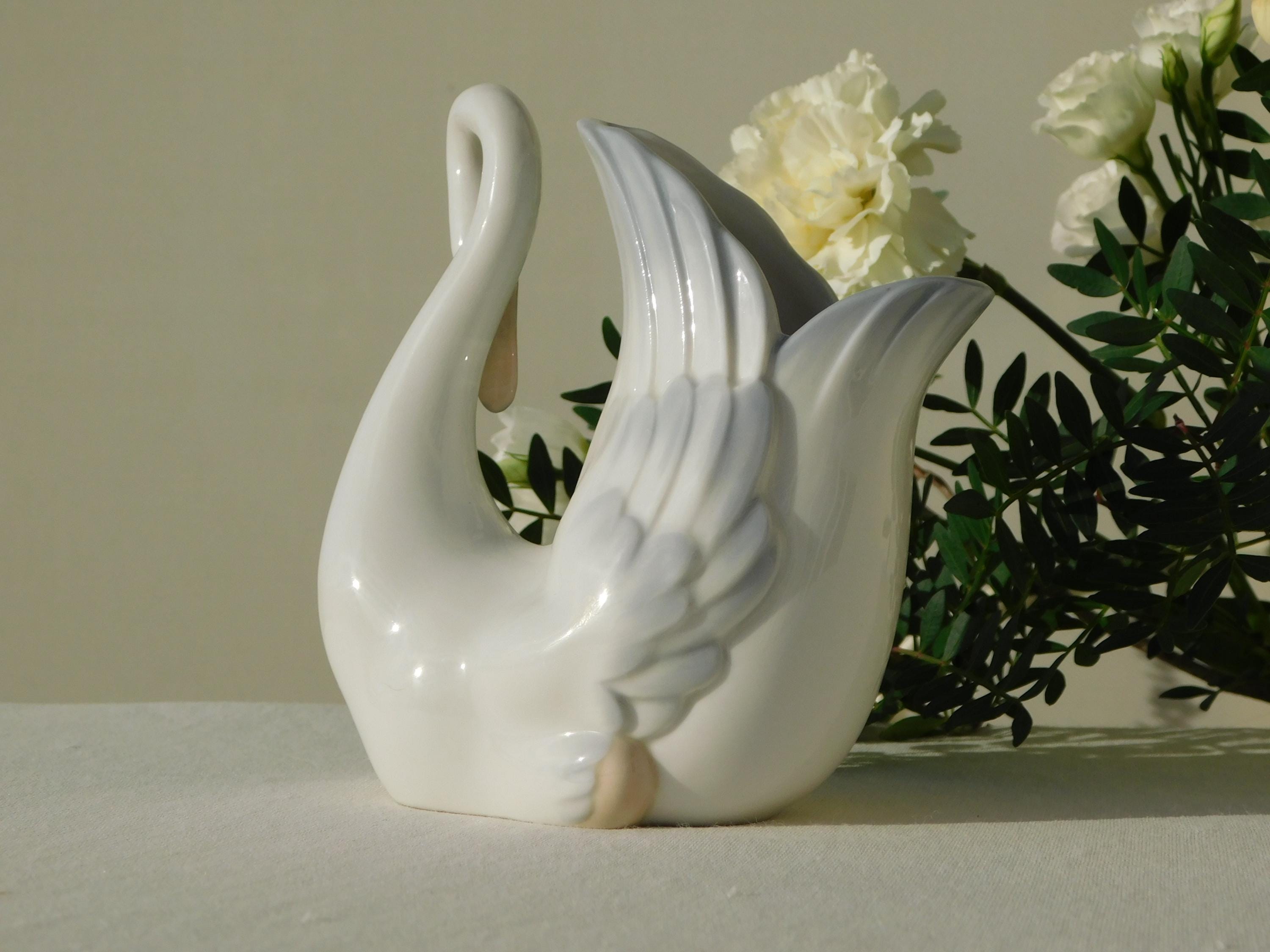 ZAPHIR PORCELAIN SWAN Vase.famous Spanish Zaphir Marked Swan