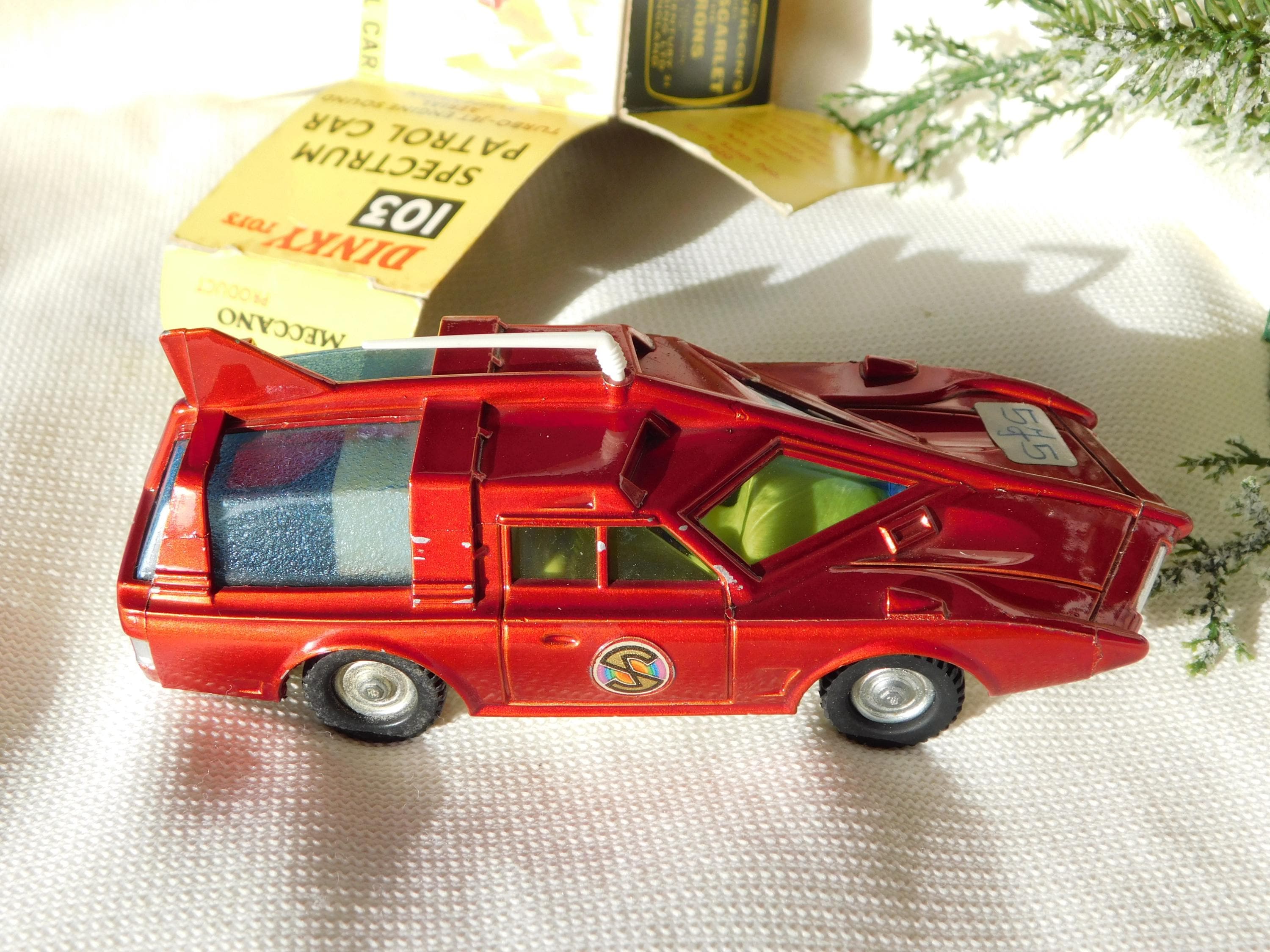 DINKY TOYS #103 SPECTRUM Patrol Car in Original Outerbox+